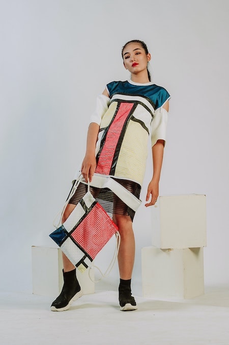 woman wearing a colorblock dress