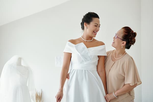 Mother Of The Bride Dresses: What Color To Wear